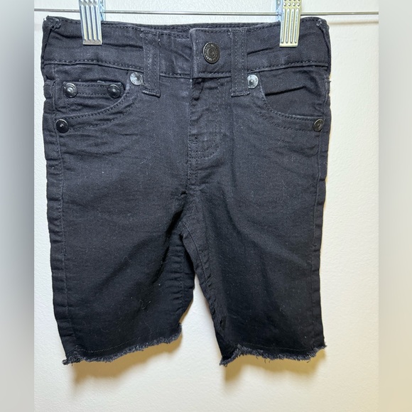 True Religion Black Kids Shorts, 3T - Picture 1 of 4